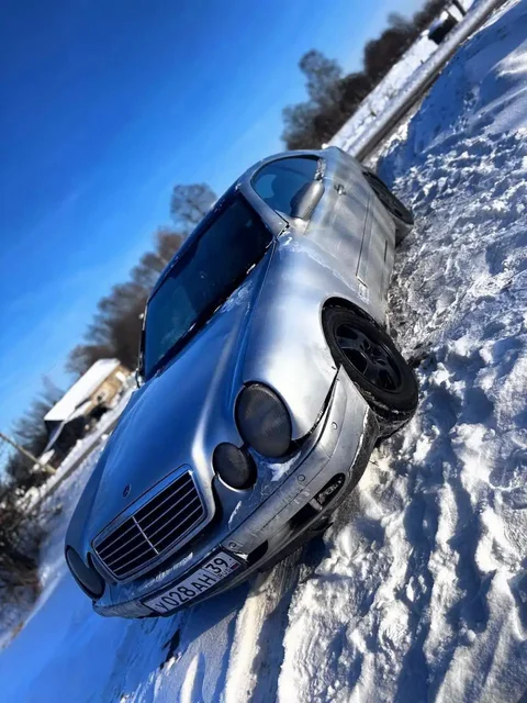 Продается Mercedes-Benz W208 1999 года с двигателем M111 2.0 бензин - частное объявление в Калининград