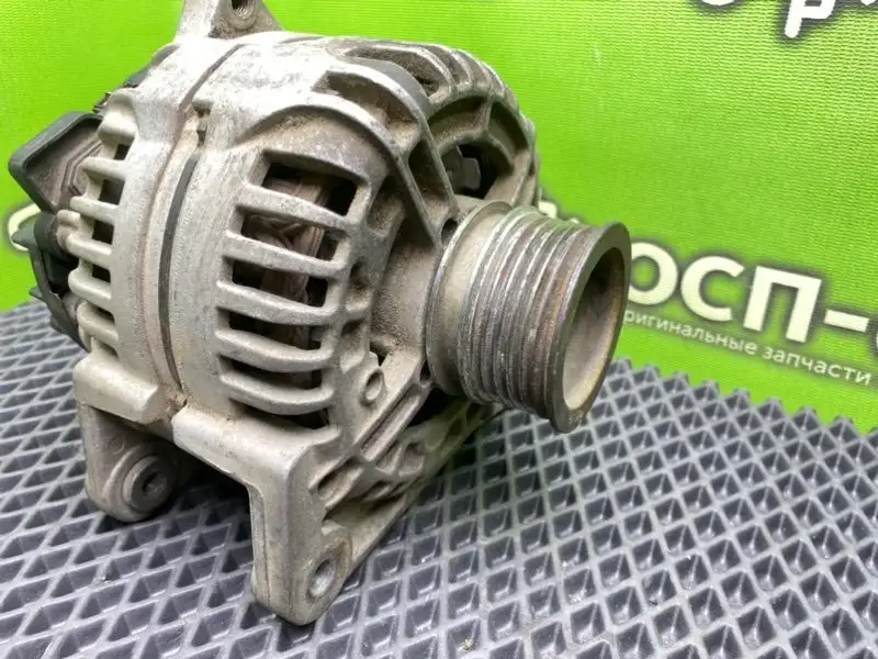 Генератор Renault Megane KM02 K9K 2005 - Автозапчасти (Запчасти) в Калининград