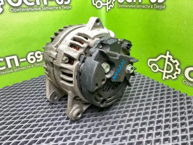 Генератор Renault Megane KM02 K9K 2005 - Автозапчасти (Запчасти) в Калининград