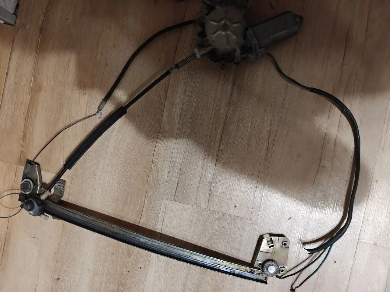 На сотку 44 по 1000 рублей любой - Запчасти (Авто) в Калининград