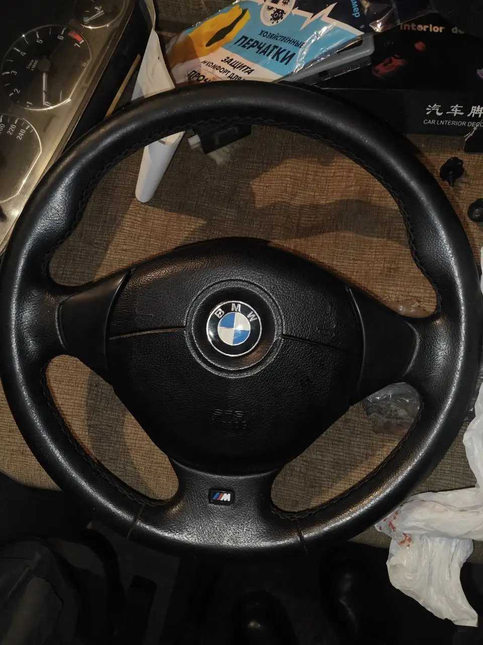 Продажа автозапчастей для BMW: коробка передач, руль, диски и аксессуары - Автозапчасти для BMW (Запчасти) в Калининград