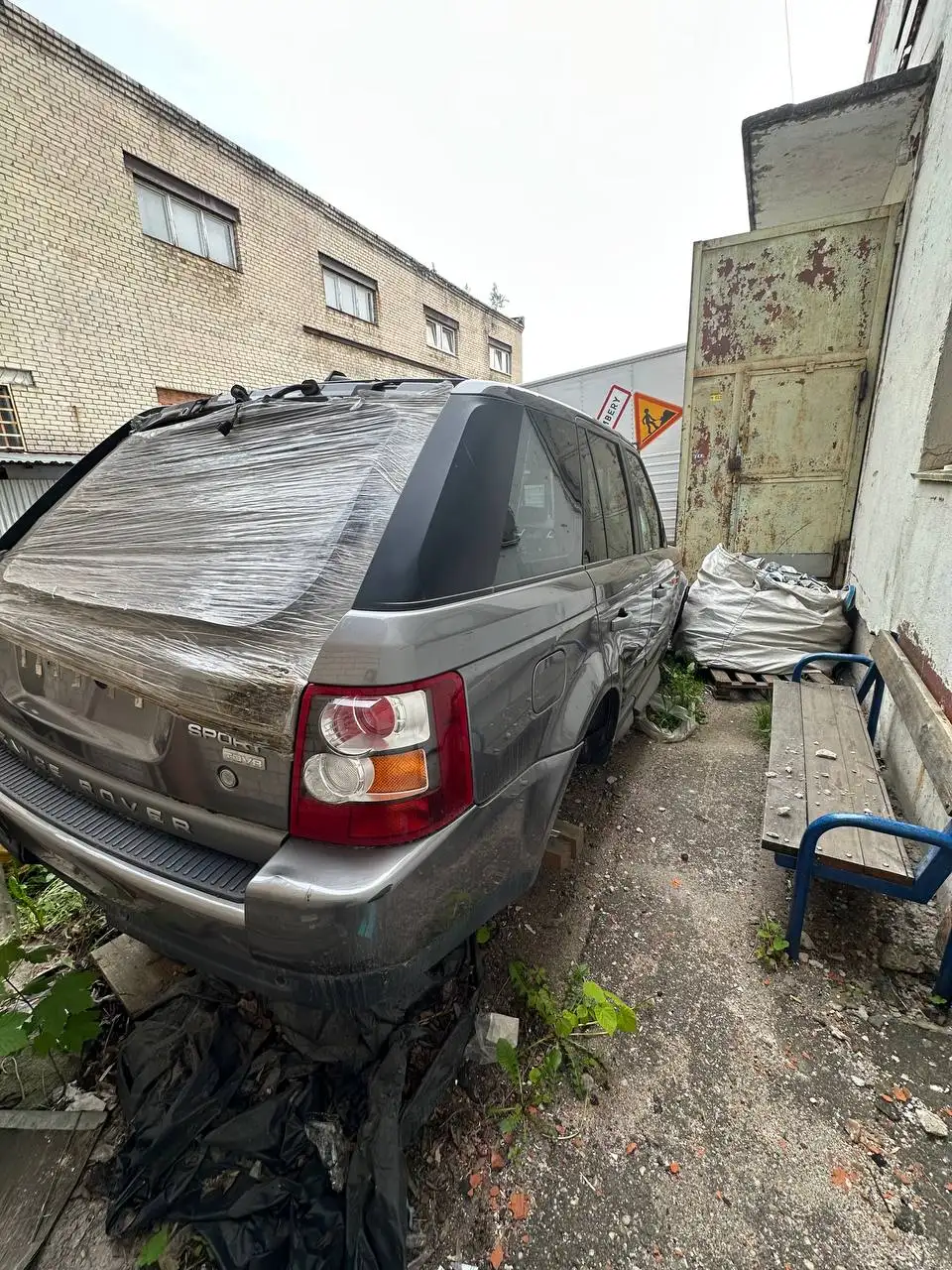 Автомобиль на запчасти без мотора, салона и АКПП - Запчасти (Авто) в Калининград