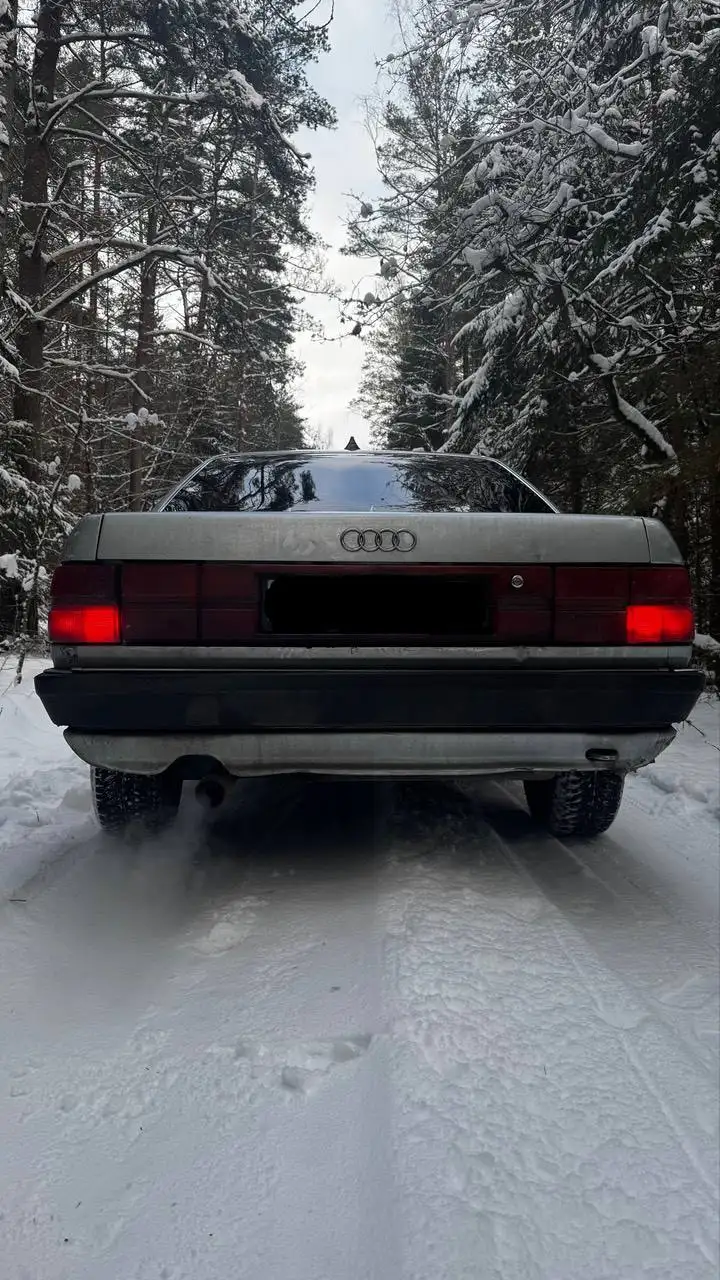 Ауди 100 в наличии все запчасти - Запчасти (Авто) в Калининград