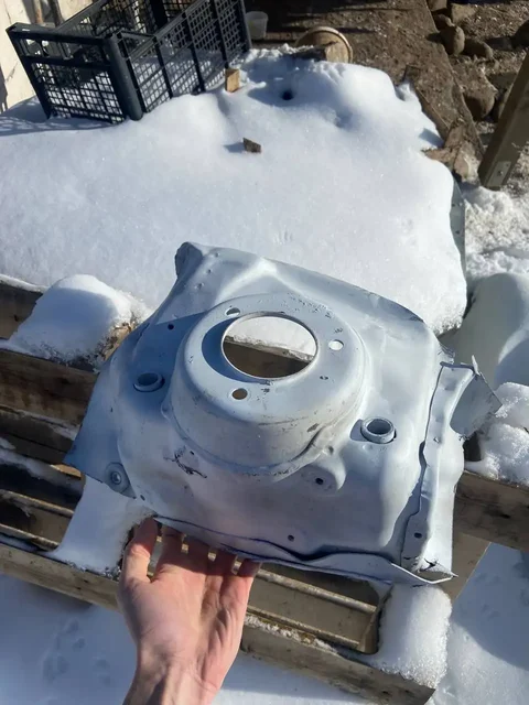 Стакан передний левый для Mitsubishi Galant 8 - Запчасти в Калининград