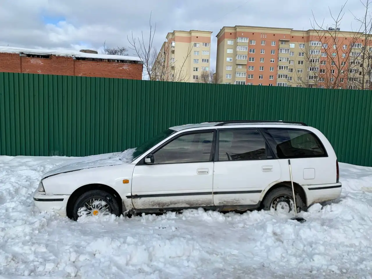 Продажа Ниссан 1991 года выпуска - Авто в Калининград