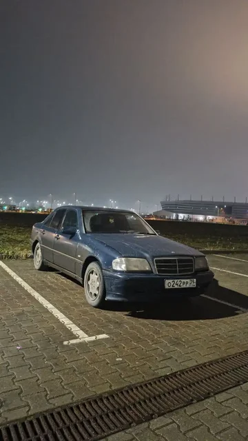 Продам или обменяю автомобиль - Универсал в Калининград