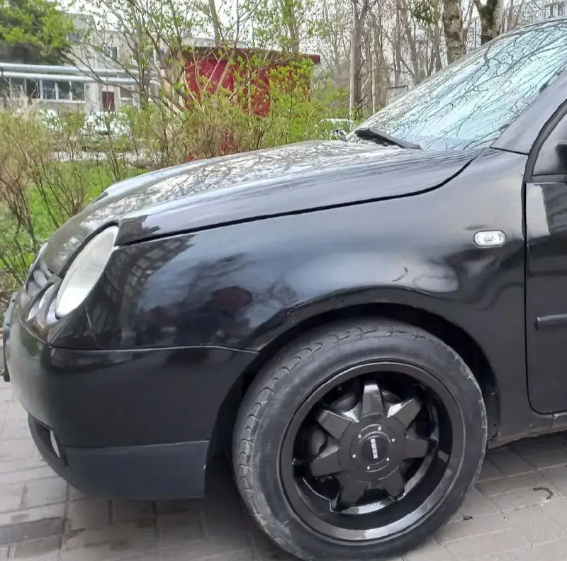 Поиск левого крыла на Volkswagen Lupo - Кузовные запчасти (Запчасти) в Калининград