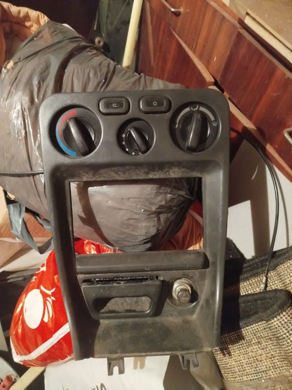 Замок зажигания и управление печкой для Mitsubishi Galant 7 - Автозапчасти (Запчасти) в Калининград