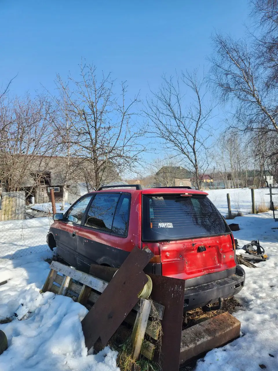 Продажа двух Mitsubishi Space Runner 1992 года - Запчасти (Авто) в Калининград