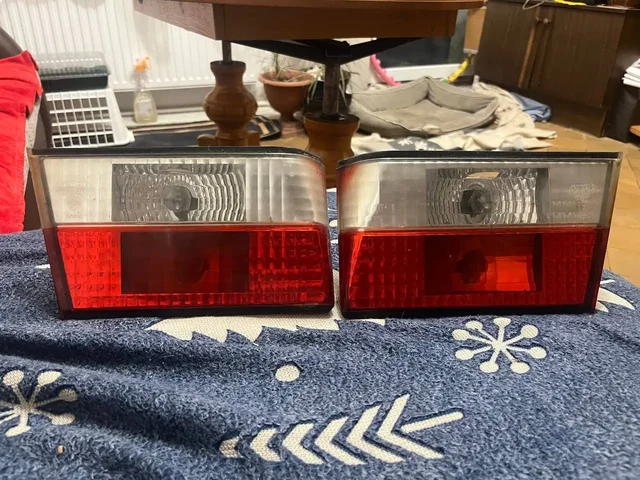 Задние фонари BMW E34 - Аксессуары для авто в Калининград