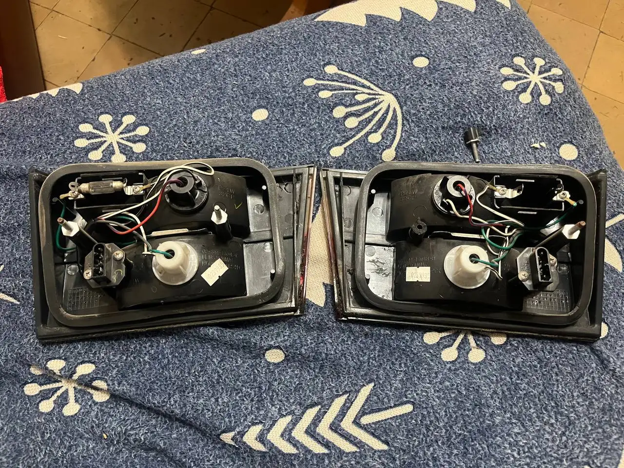 Задние фонари BMW E34 - Запчасти (Авто) в Калининград