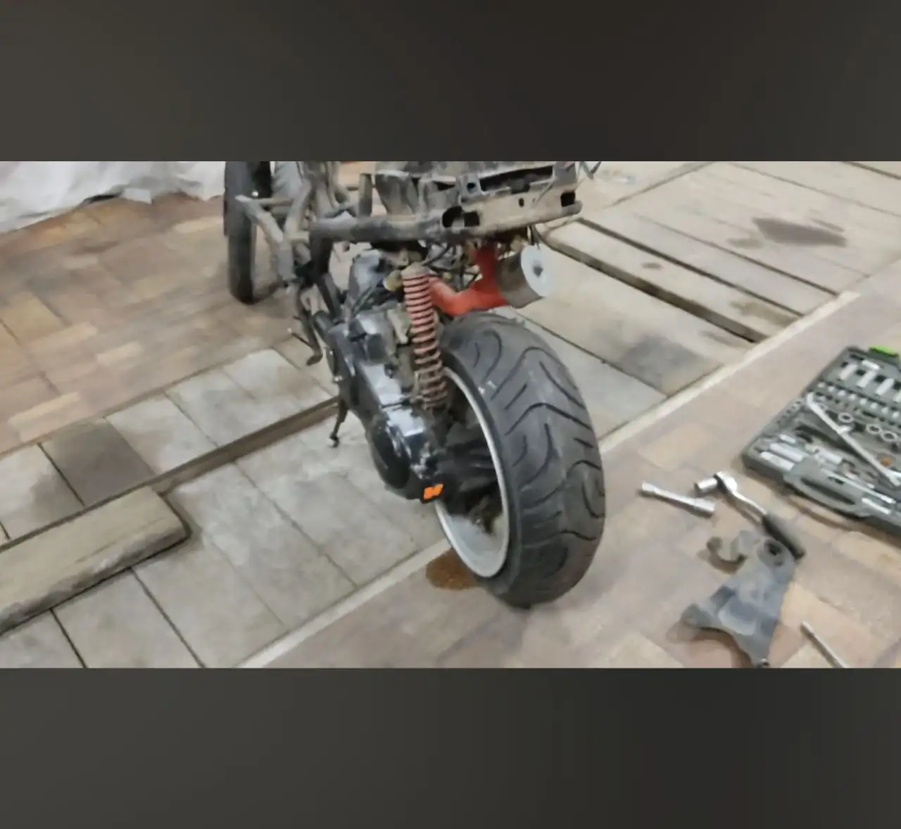 Поиск 13-дюймового литого диска 4/98 под проект - Диски (Запчасти) в Калининград