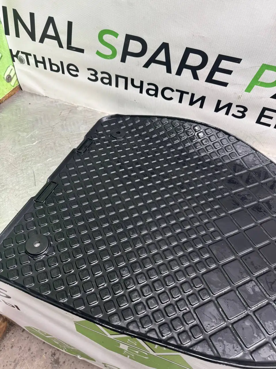 Резиновые коврики салона А6С5 оригинал - Запчасти (Авто) в Калининград