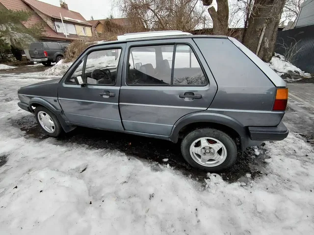 Volkswagen Golf 2 1.6 дизель на запчасти или целиком - Мототехника в Калининград