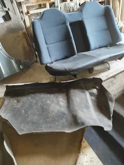 Ауди 80 б 3 покрытие багажника - Мототехника в Калининград