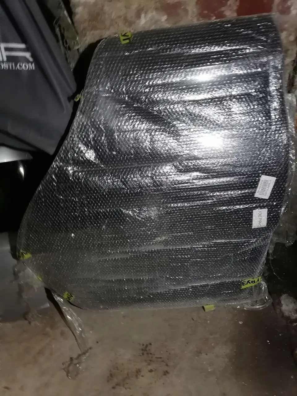 Продам заднюю левую дверь на TOYOTA IST II поколения - Автозапчасти (Запчасти) в Калининград