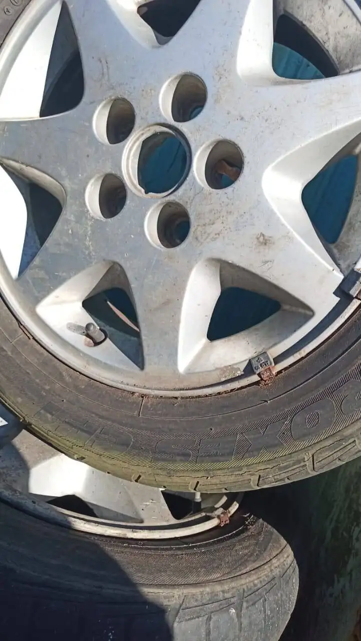 Продажа дисков R15 5x112 с резиной - Диски и шины (Запчасти) в Калининград