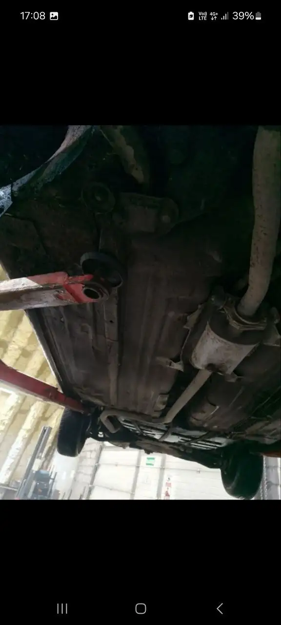 Премьера Р10 дизель 2.0 с пробитой прокладкой - Легковые автомобили (Авто) в Калининград