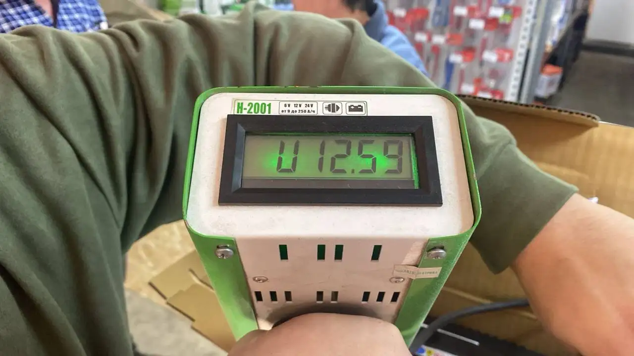 Продам аккумулятор Furukawa б/у - Запчасти (Авто) в Калининград