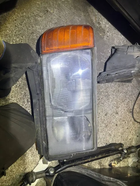 Продажа фар с поворотниками на ВАЗ 2109 - Строительная техника в Калининград