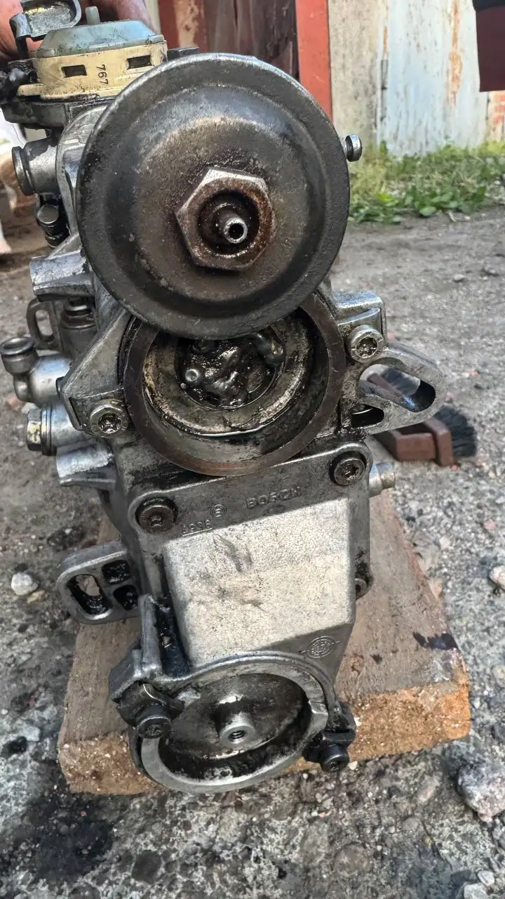 Продажа ТНВД OM602 и OM605 - Топливная система (Запчасти) в Калининград