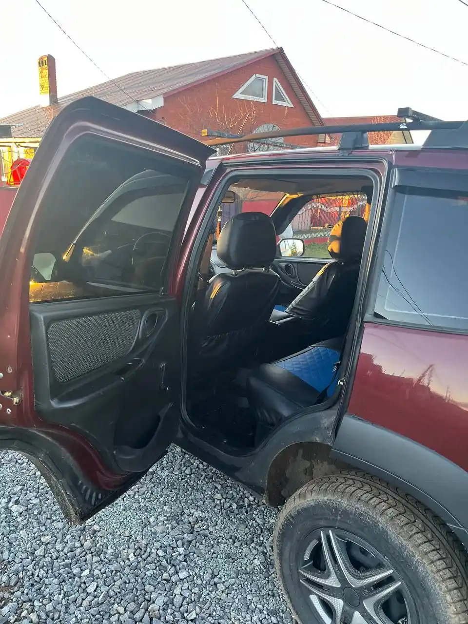 Продам Chevrolet Niva 2003г