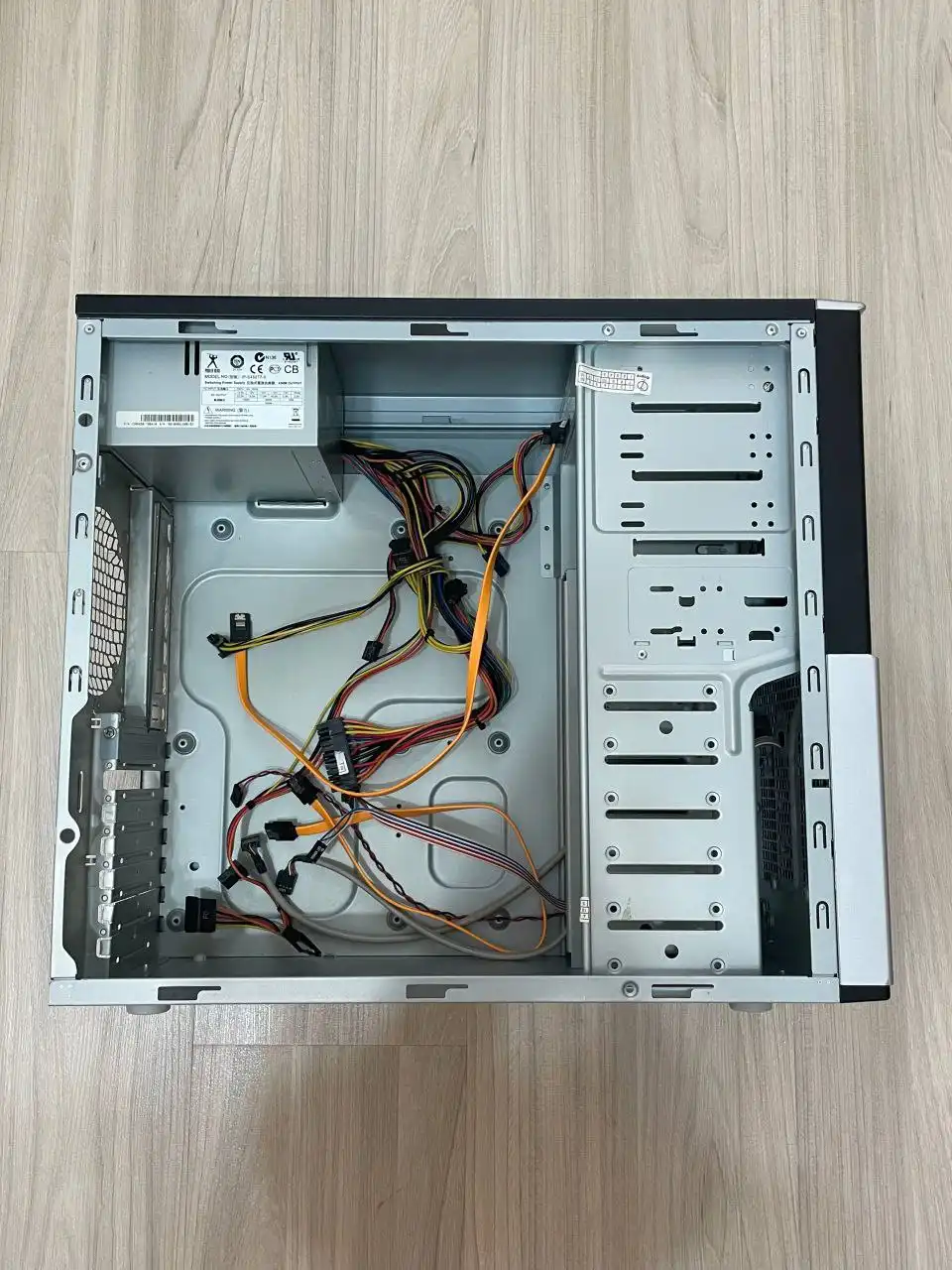 Продам корпус для ПК
