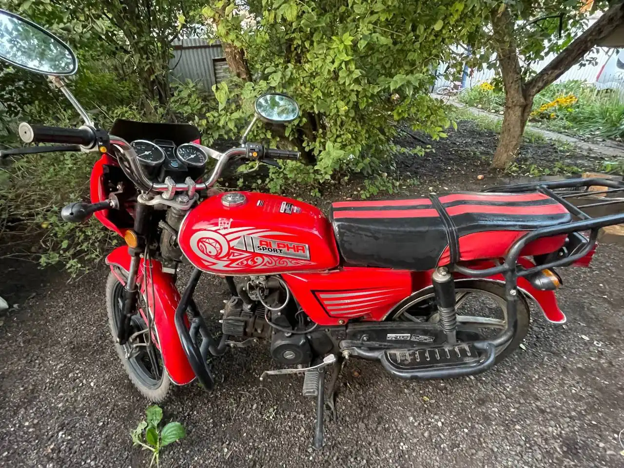 Продам мопед Альфа Спорт 125 кубов