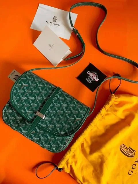 Барсетки и картхолдеры Goyard в наличии в Уфе - частное объявление в Уфа