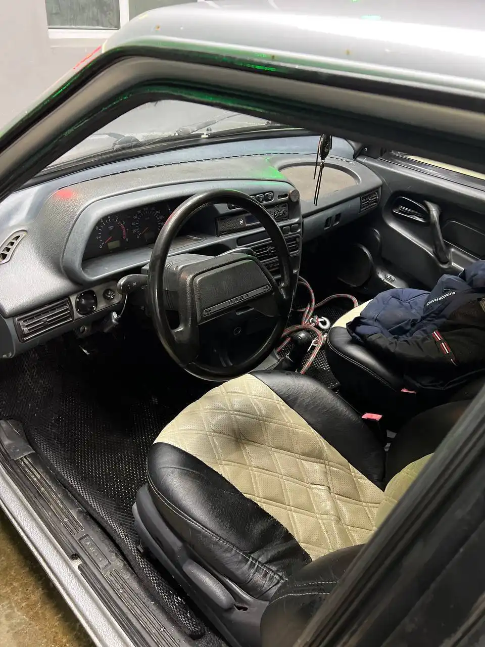 Продам ВАЗ 2109 2003 года выпуска