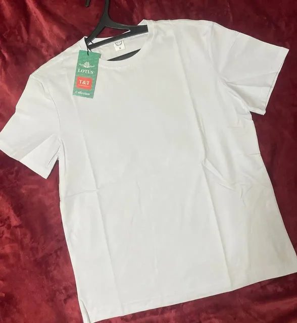 Чистые белые футболки для принтов и повседневной носки - Футболки в Уфа