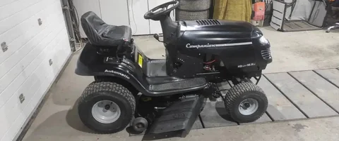 Продам садовый трактор, газонокосилку - Для дома и дачи в Уфа