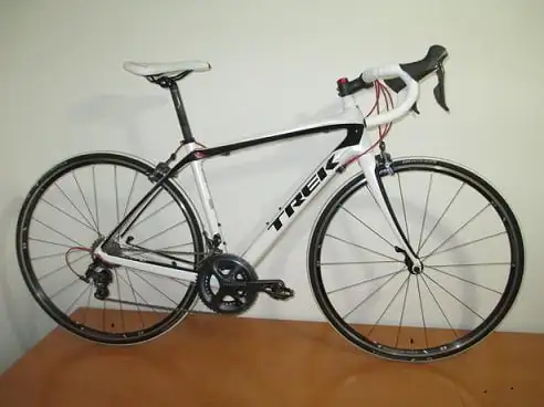 Trek Domane Карбоновый Шоссейный Велосипед - Велосипеды (Хобби и отдых) в Уфа