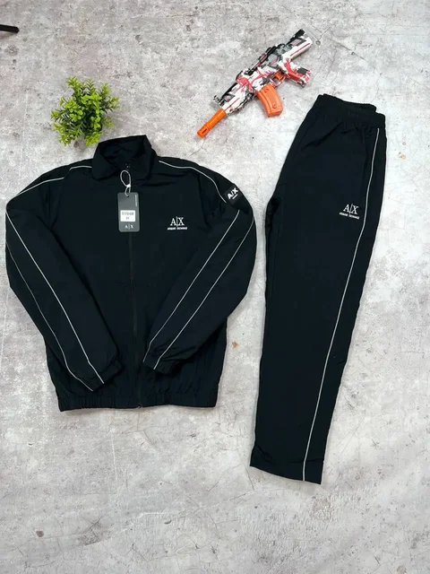 Спортивные костюмы Armani Exchange - Рабочая одежда в Уфа