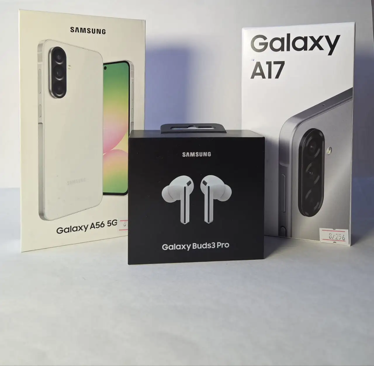 Продажа новых смартфонов Samsung и наушников в Уфе - Смартфоны и аксессуары (Электроника) в Уфа