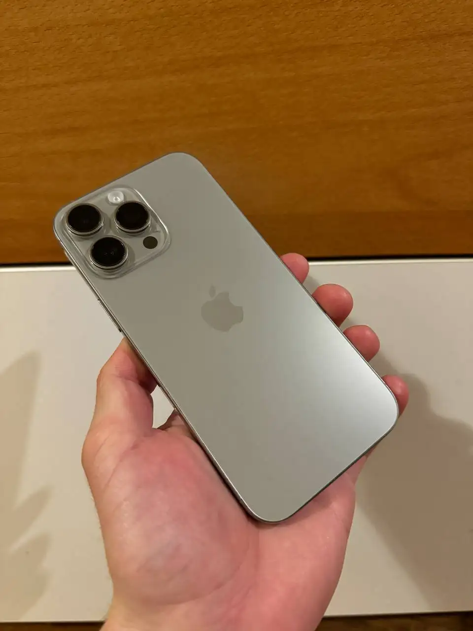 iPhone 16 Pro Max 256GB Titanium в идеальном состоянии - Смартфоны (Электроника) в Уфа