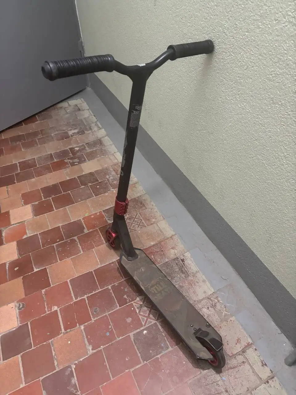 Продам трюковой самокат - Самокаты (Хобби и отдых) в Уфа