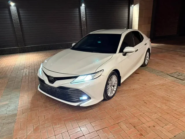 Toyota Camry 2019 года в Махачкале - Внедорожники/кроссоверы в Махачкала