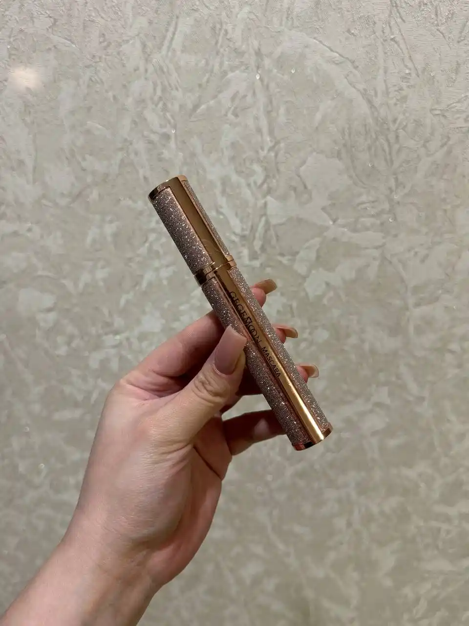 Тушь для ресниц черная