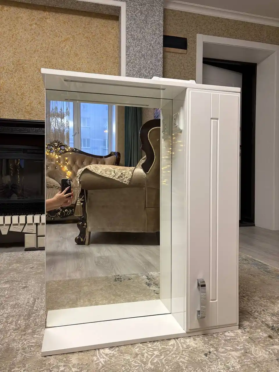 Шкафчик с зеркалом и подсветкой - Для дома и дачи в Чебоксары