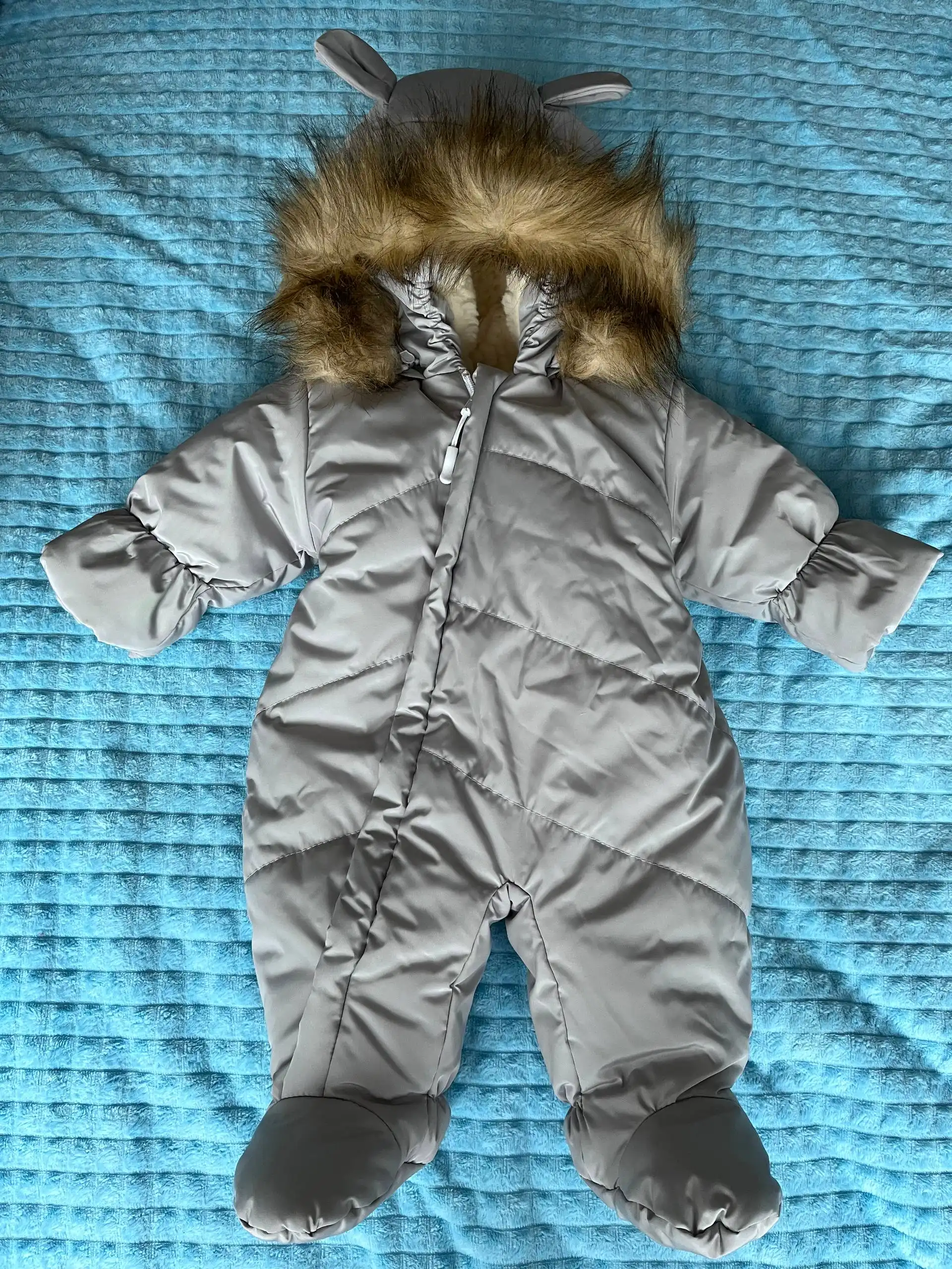 Продажа зимних комбинезонов Разбойники