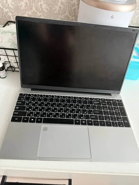 Ноутбук AP Group 15" с портфелем и мышкой - Электроника в Цивильск