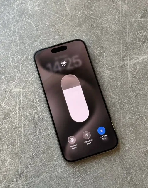 Айфон 15 Про в оригинале - Планшеты в Чебоксары