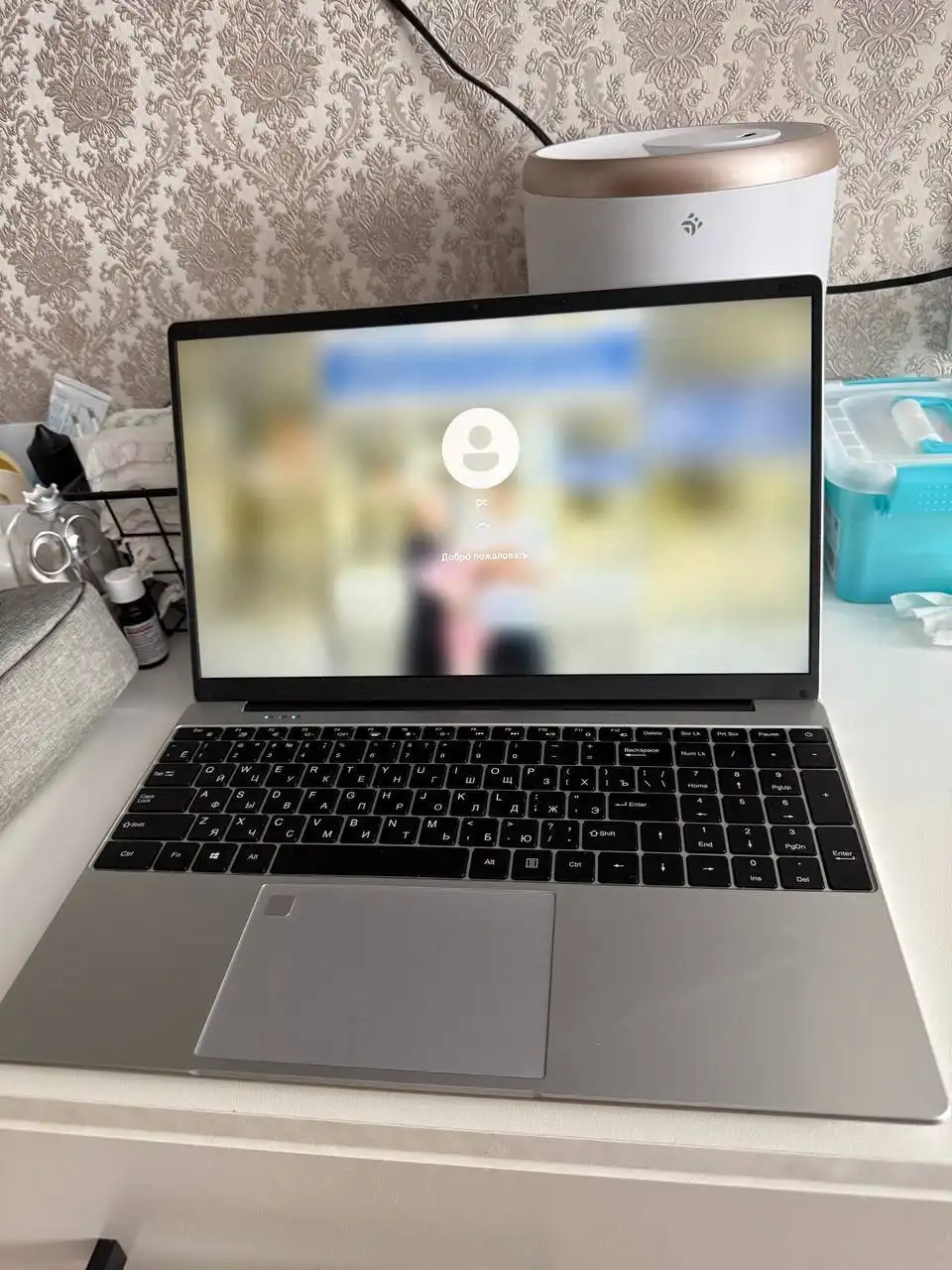 Ноутбук AP Group 15" серебристый с комплектом - Ноутбуки (Электроника) в Цивильск