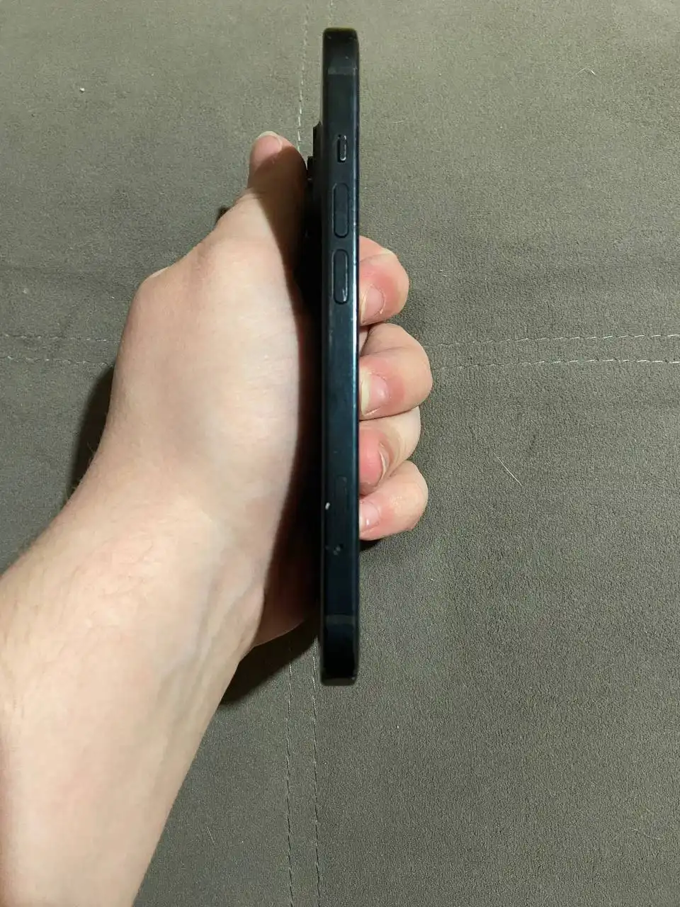 Продажа iPhone 15 с блоком и проводом - Смартфоны и телефоны (Электроника) в Чебоксары