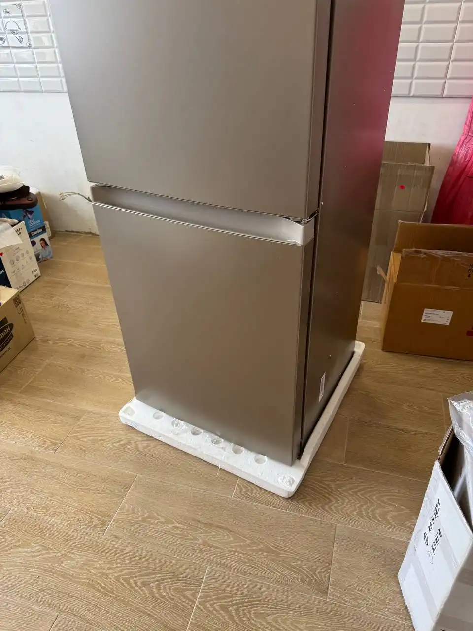 Холодильник Hotpoint HT 6200 BZ