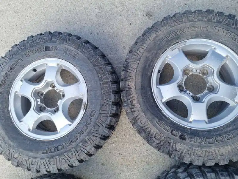 Колёса в сборе на УАЗ Патриот