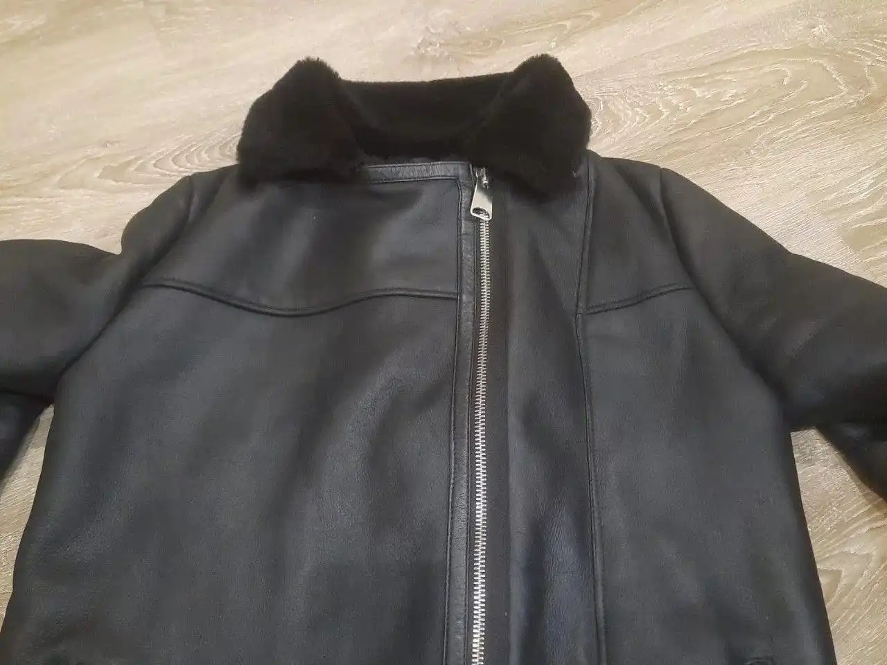 Продам дубленку натуральную