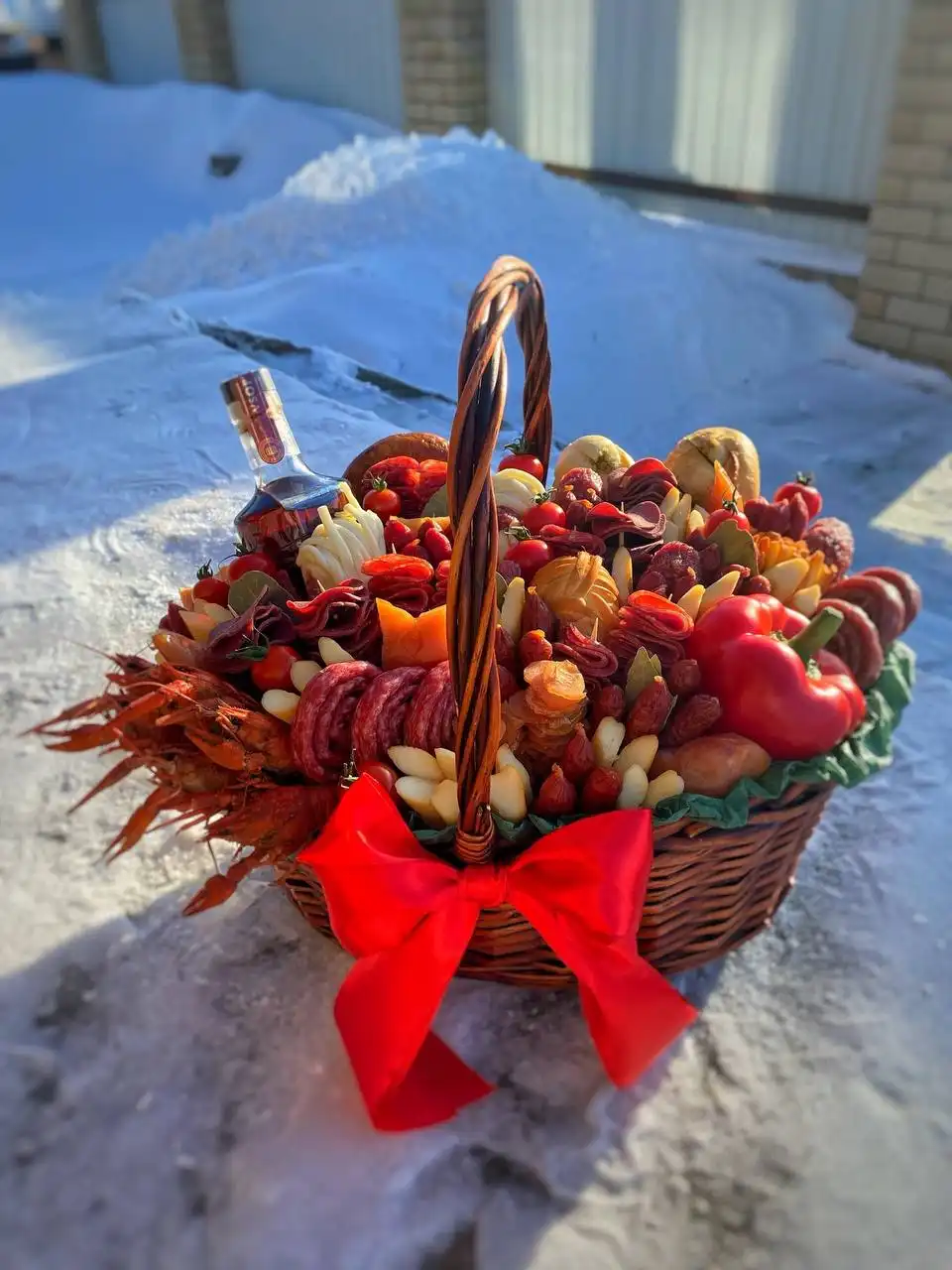 Вкусные и необычные подарки для любимых