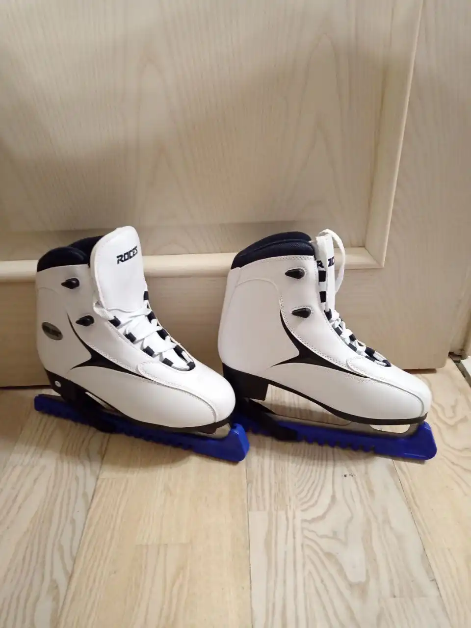 Фитнес-коньки Roces, размер 41, для широкой стопы